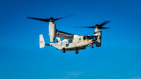 První let námořního konvertoplánu CMV-22B